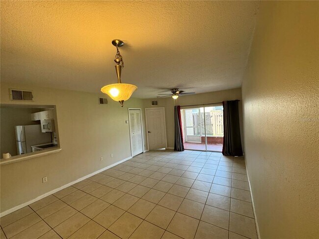 Building Photo - 13216 Villa Vista Dr