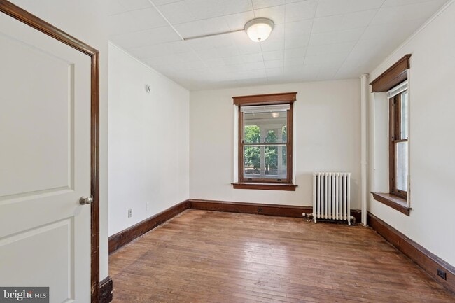 Photo - 75 Nutt Rd House