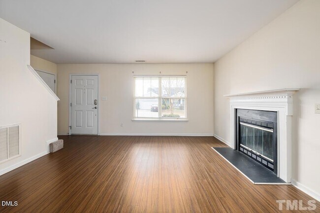 Foto del edificio - 3617 Hamilton Mill Dr