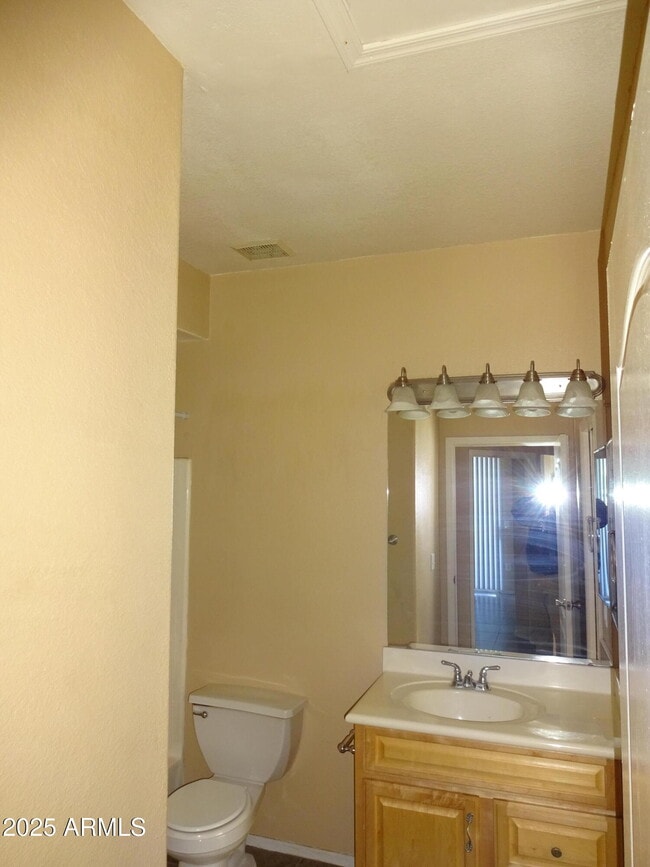 Building Photo - 2929 W Yorkshire Dr