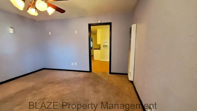 Foto del edificio - 2 Bedroom in Lawndale