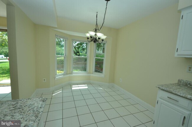Building Photo - 1724 Wilcox Ln