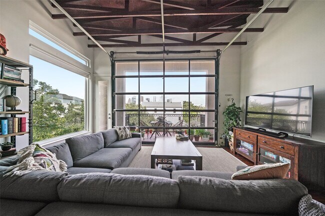Foto del edificio - 1512 Stanford St