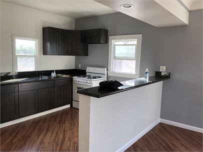 Foto del edificio - 826 E 20th St