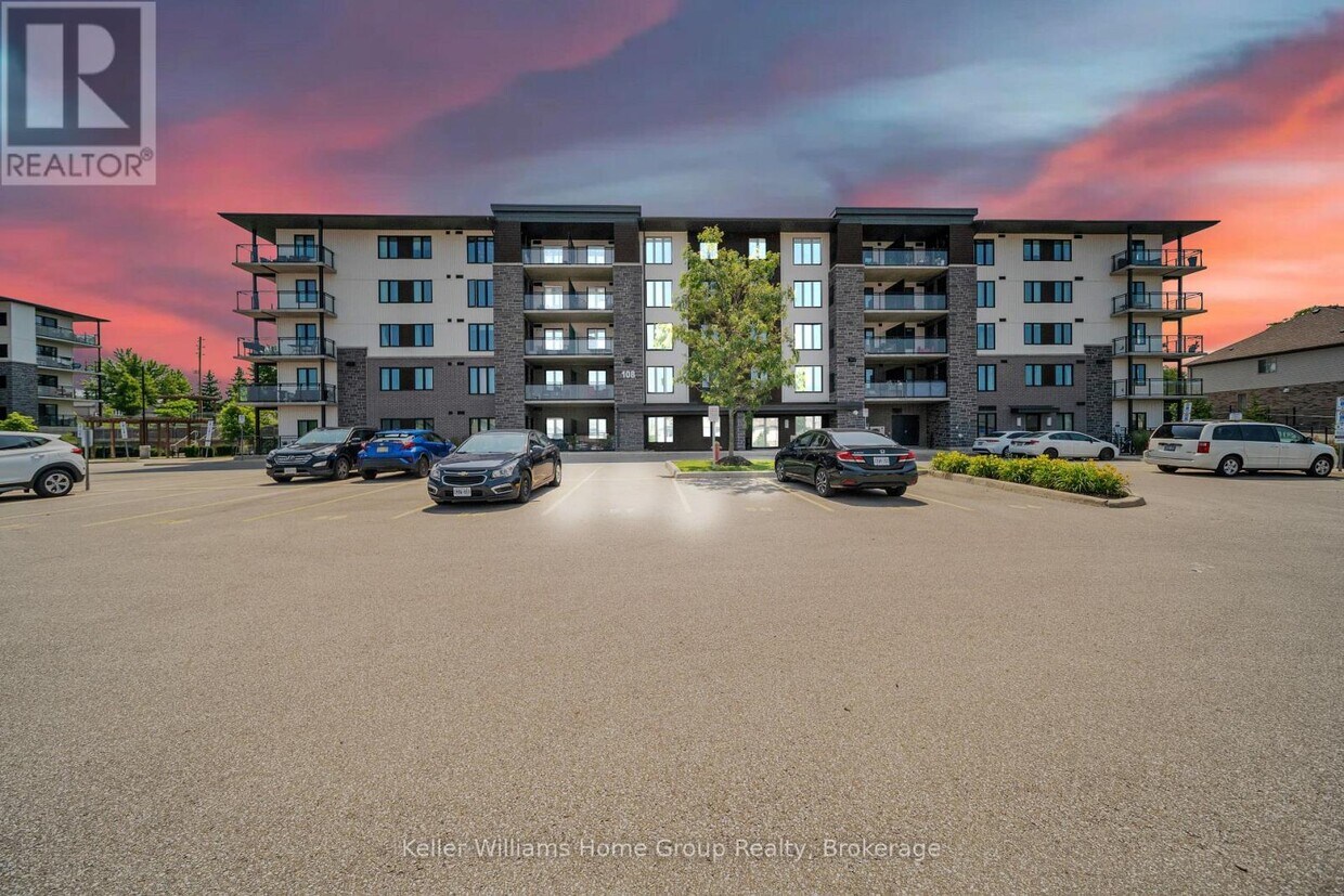 Photo principale - 108-108 Summit Ridge Dr