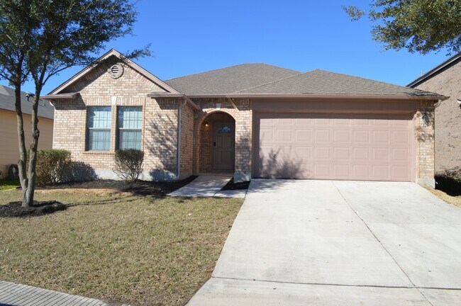 Foto del edificio - Newly remodeled 3 bed 2 bath