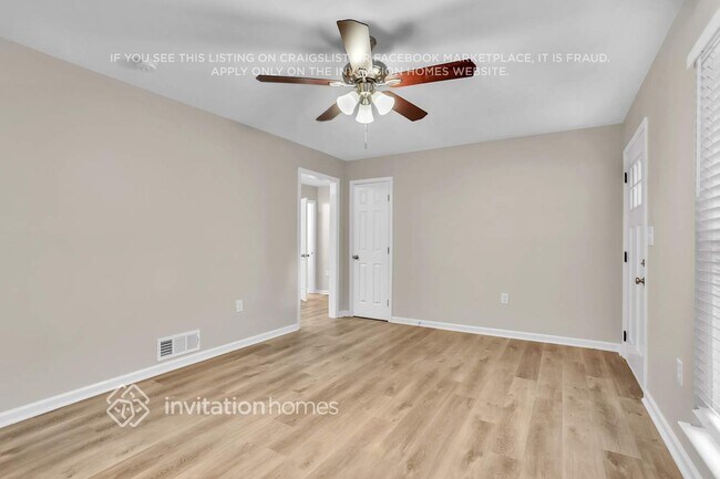 Foto del edificio - 4422 Lovridge Dr SW