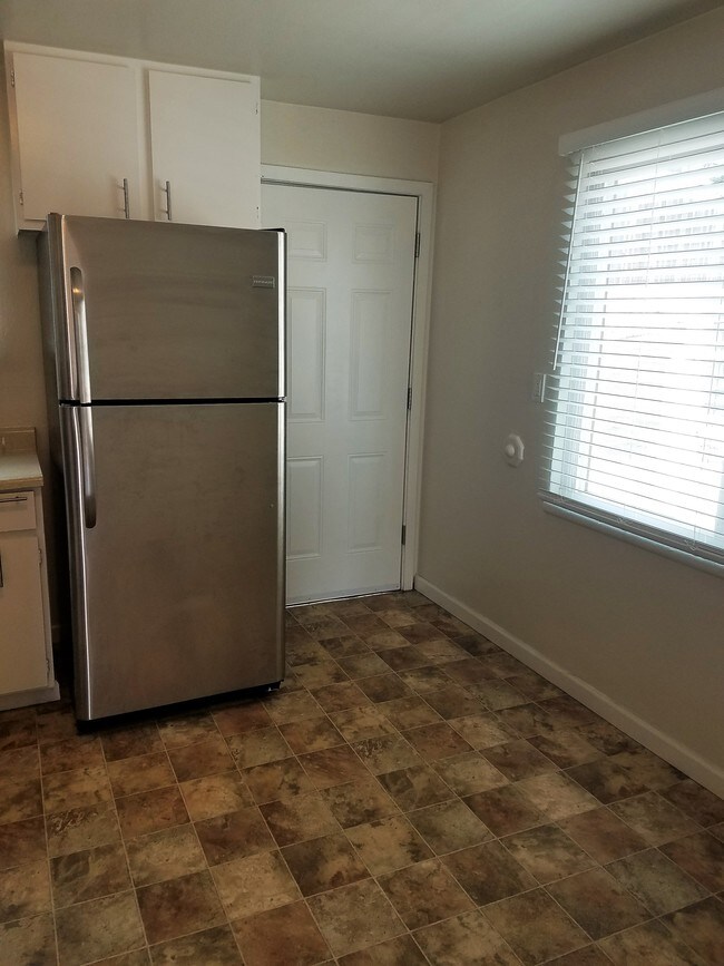679 Military East - Springhill Apartments