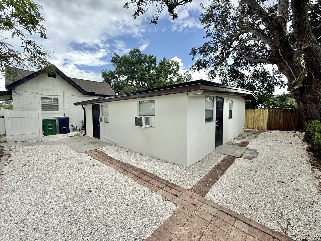 Foto principal - 3148 W Cordelia St