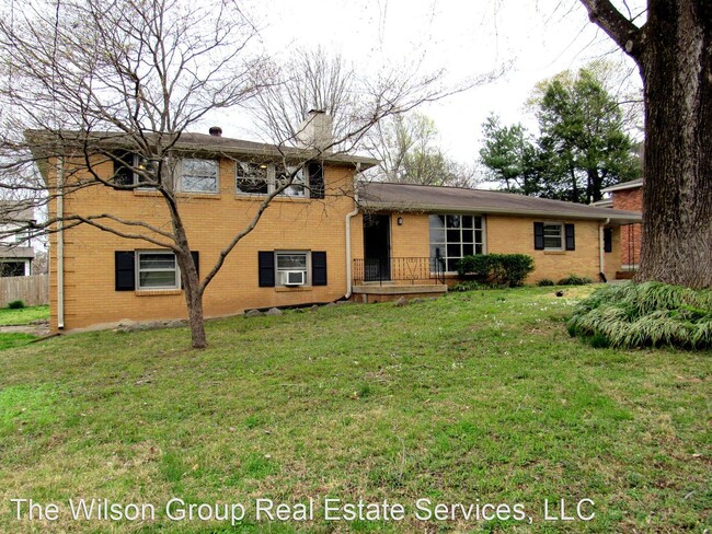 Building Photo - 3 br, 2.5 bath House - 3601 Caldwell Court