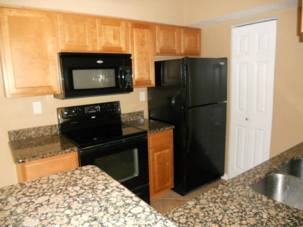 Primary Photo - 5877 N Granite Reef Rd