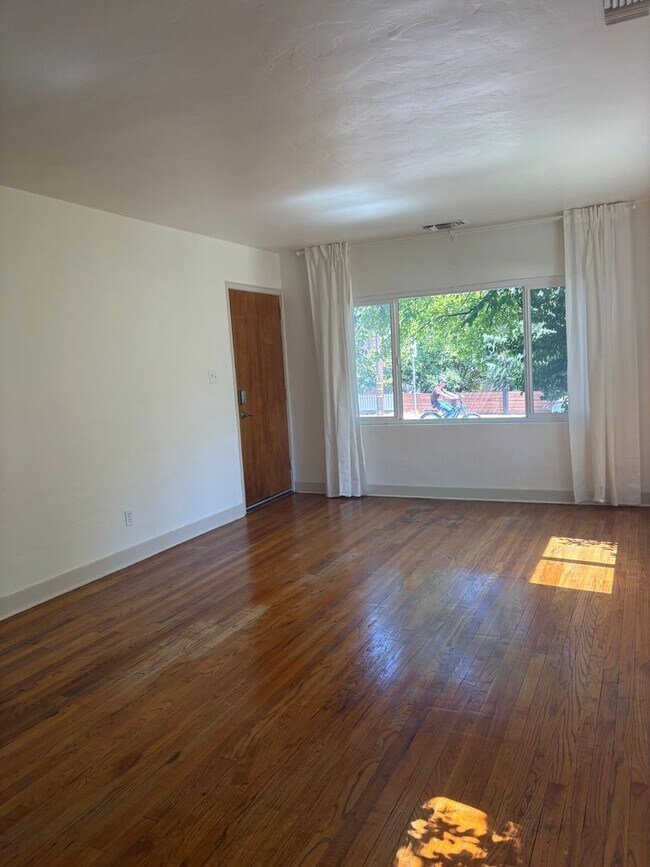 Foto del edificio - 170-172 Knoll Street