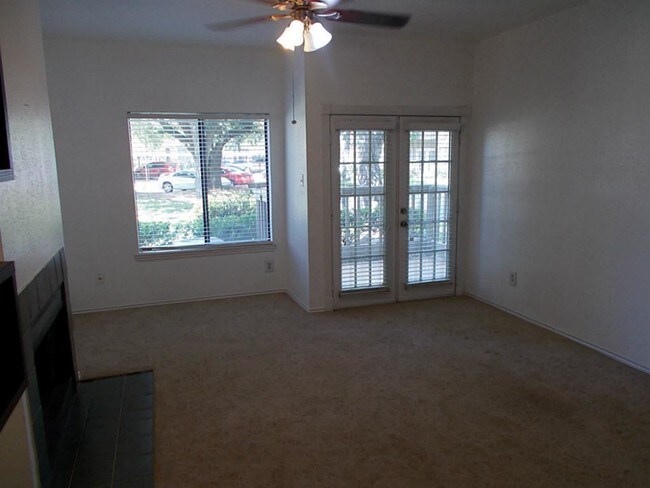 Building Photo - 2023 Gentryside Dr