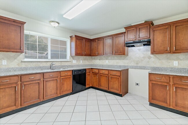 Foto del edificio - 17131 Quail Park Dr