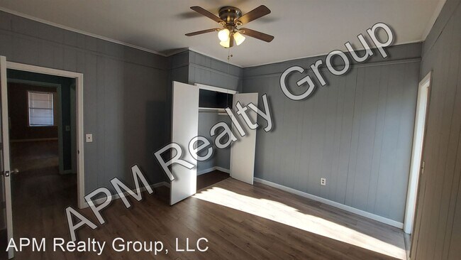 Foto del edificio - 1 br, 1 bath House - 617 Frink St