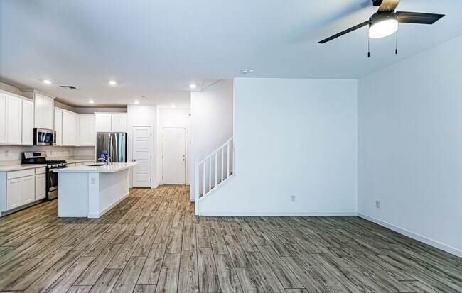 Foto del edificio - 3 Bedroom Townhome in Northwest Las Vegas
