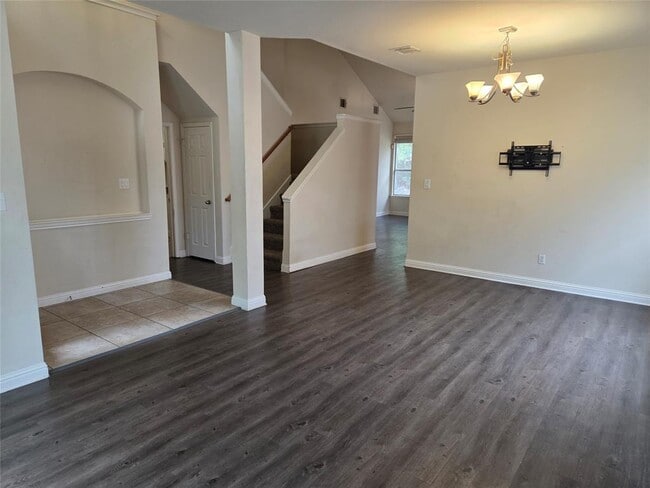 Foto del edificio - 607 Meadow View Dr