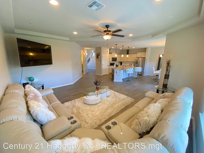 Foto del edificio - 4 br, 3 bath House - 12352 Stansbury