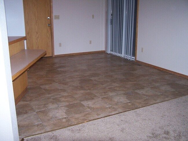 Foto del edificio - 3 Bed/2 Bath Single Family Home in NE Bend...