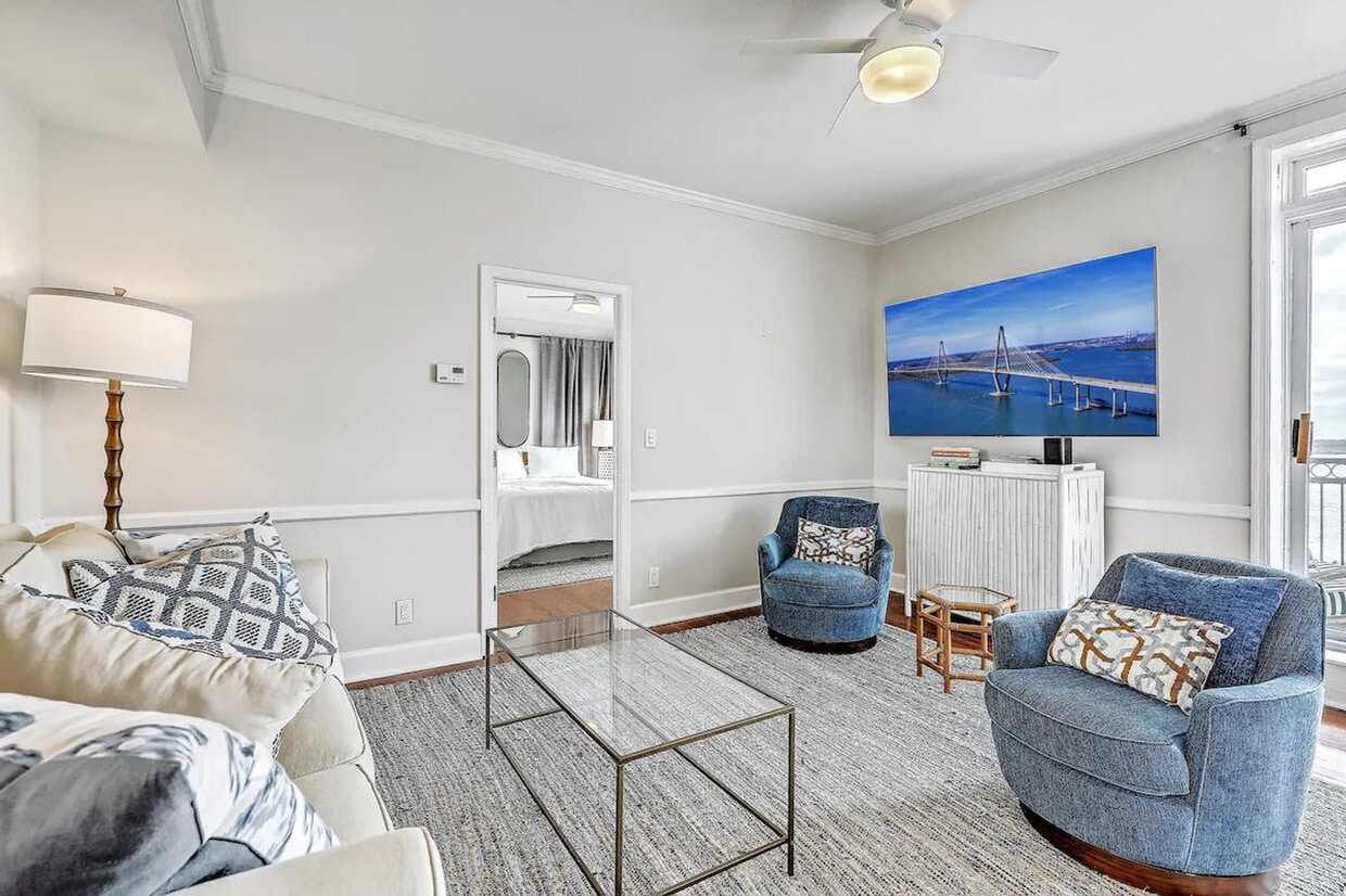 Foto principal - 14 Murray Blvd