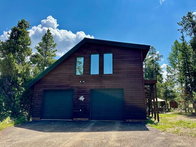 Building Photo - 34 Quartz Ln