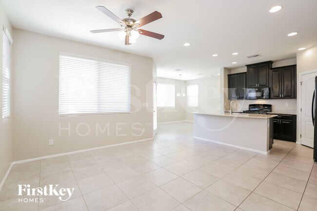 Foto del edificio - 867 Earth Luster Rd