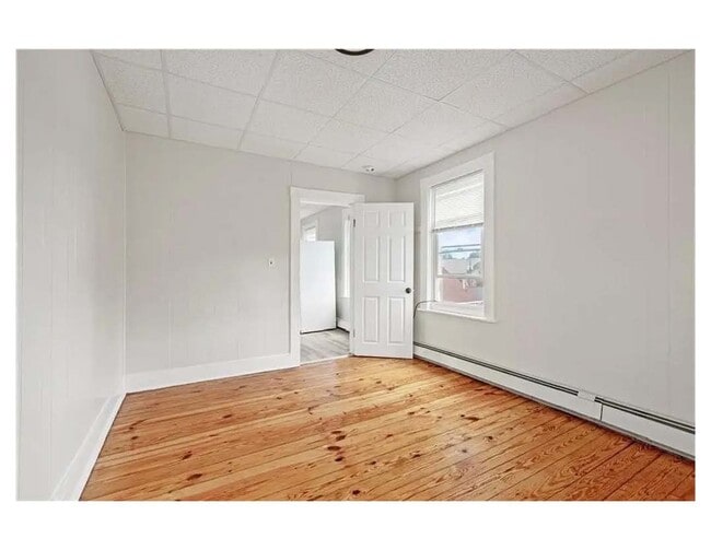 Foto del edificio - 411 Rathbun St