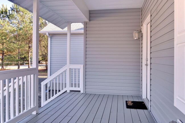 Foto del edificio - Rancher with backyard views