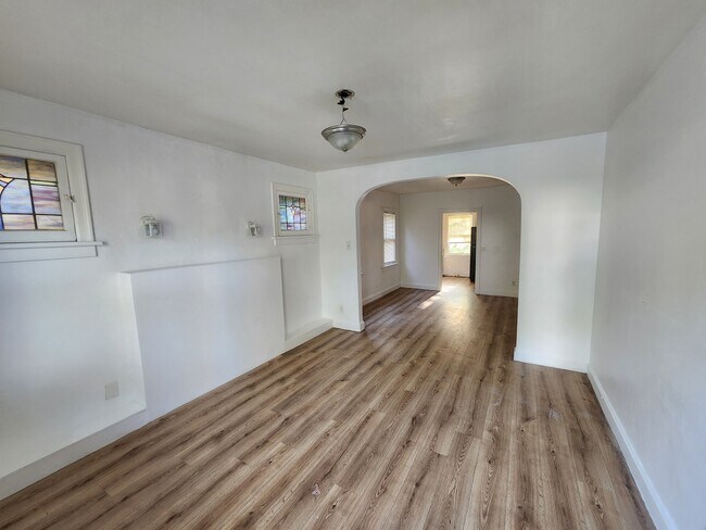 Foto del edificio - 22 N Harvey Ave