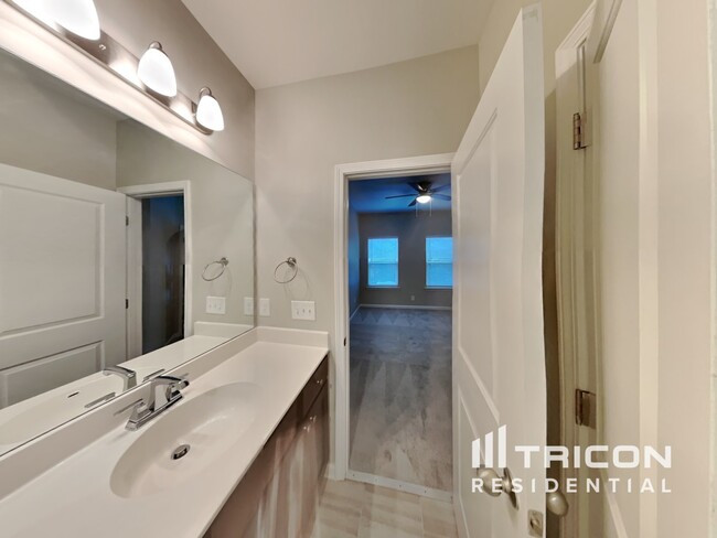 Foto del edificio - 125 Hickory Sta Ln