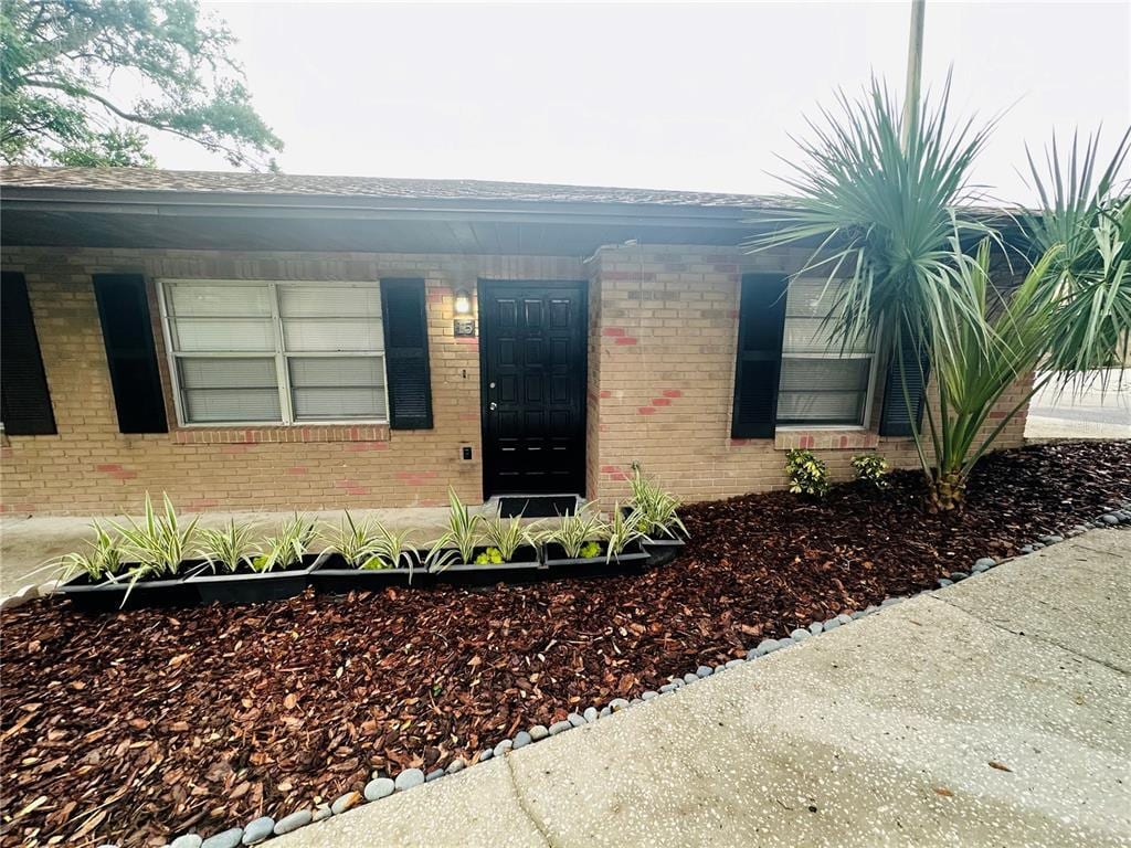 Primary Photo - 101 Lake Hunter Dr