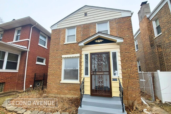 Building Photo - 9709 S Indiana Ave