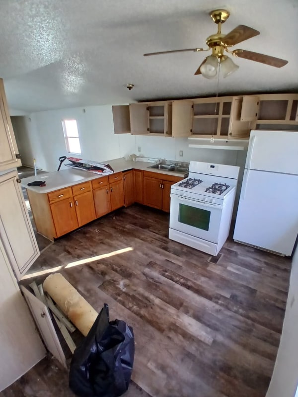 Foto principal - 905 W 37th Ave