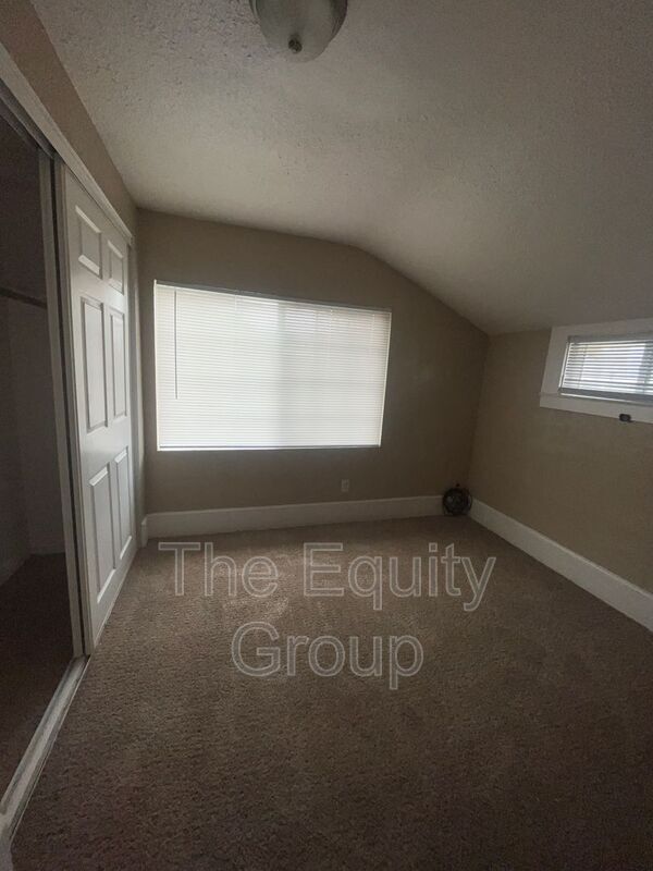 Building Photo - 316 S O St