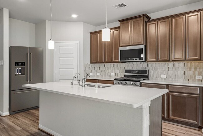 Foto del edificio - 7222 Melrose Ln