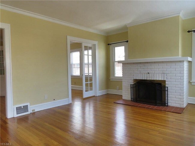 Foto del edificio - 13513 Clifton Blvd