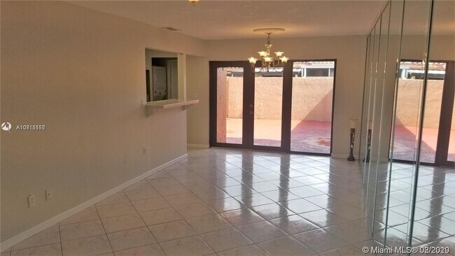 Foto del edificio - 9331 SW 6th Ln