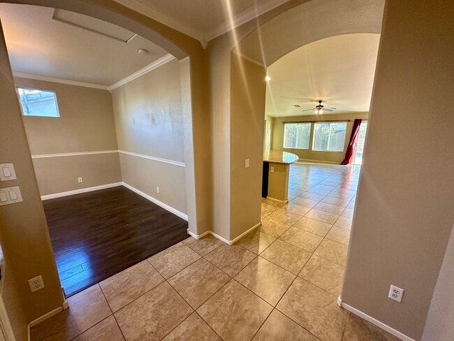 Building Photo - 9223 Wittig Ave