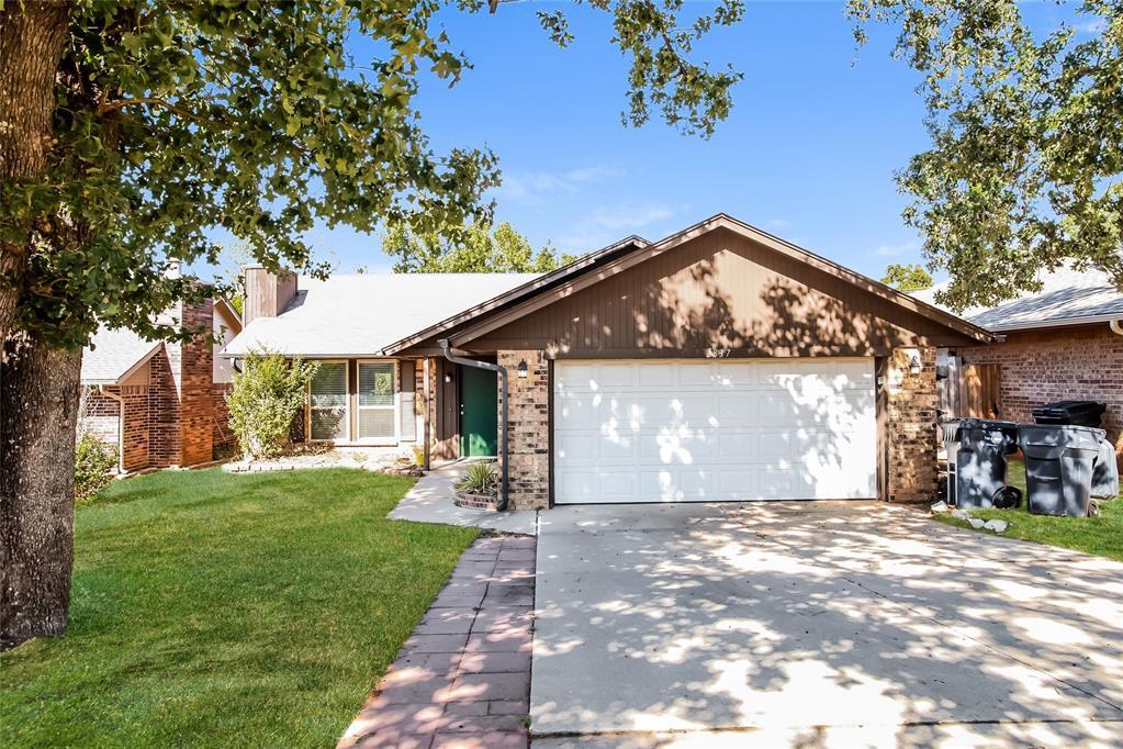 Primary Photo - 2837 Green Canyon Dr