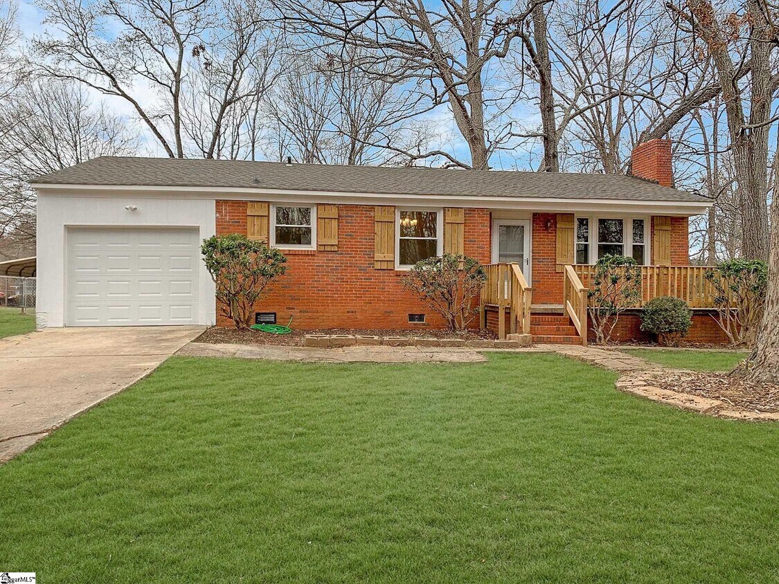 Foto principal - 110 Lynch Dr