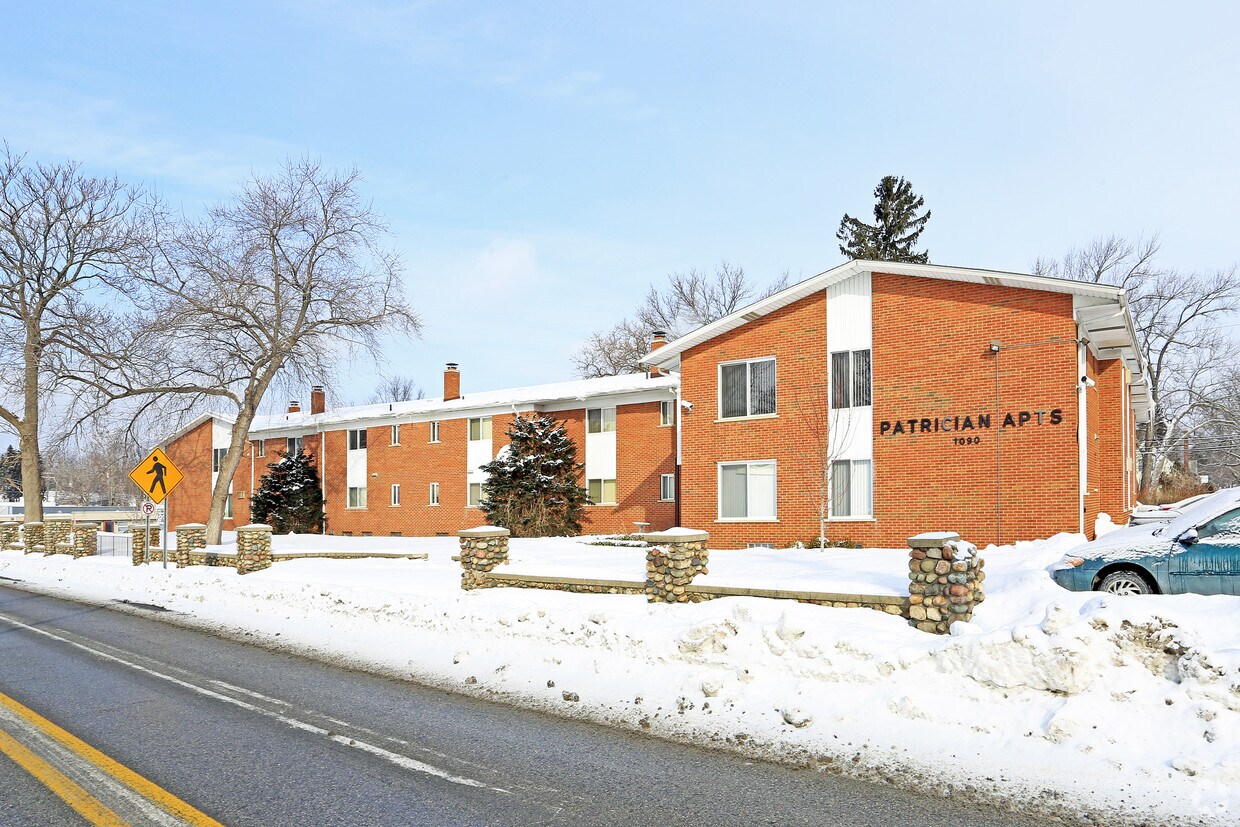 Patrician Apartments Apartments in Waterford, MI