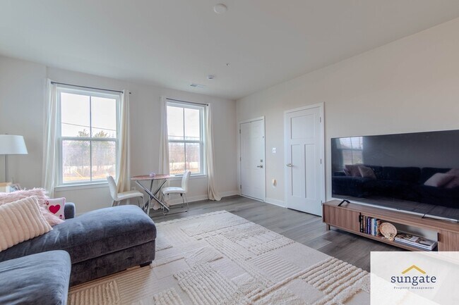 Foto del edificio - 100 Matisse Pl