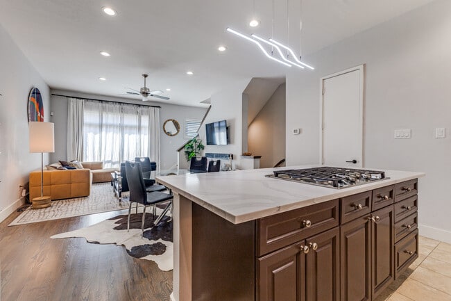 Foto del edificio - 2928 State St