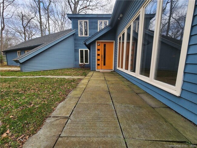 Building Photo - 230 Blue Swamp Rd