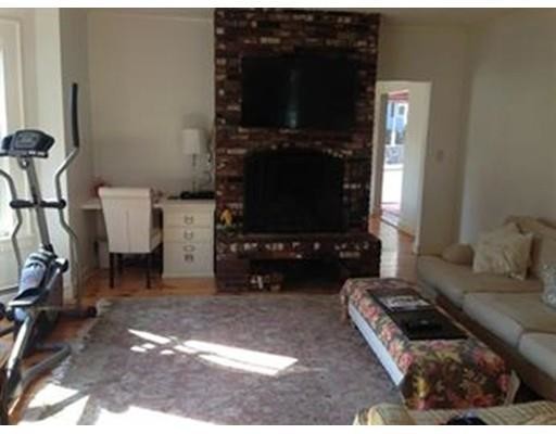 Foto del edificio - 3 bedroom in Marblehead MA 01945