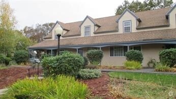 Building Photo - 64 Kennedy Dr