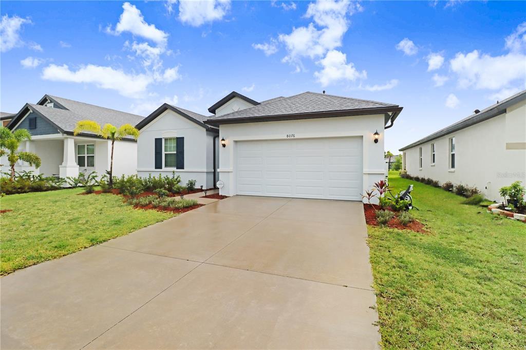 Primary Photo - 8076 Tea Olive Ter