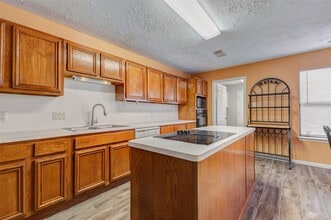 Building Photo - 3102 Ashford Bend Dr