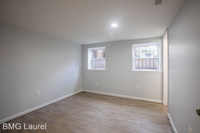 Building Photo - 3 br, 2 bath House - 1838 4th St NW (#B1)