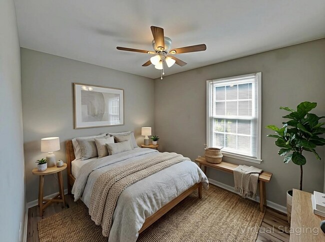 Foto del edificio - 3621 Firestone Dr